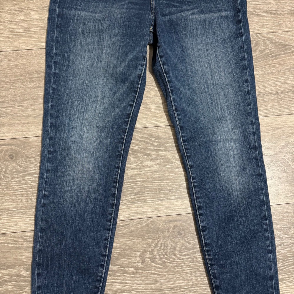 Vince Camuto Womens Skinny Jeans Dark Wash Blue Size 30/10 Stretch Denim - Picture 4 of 10